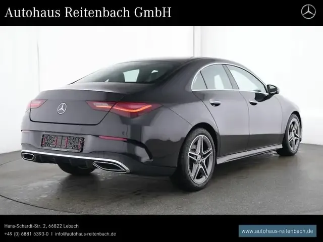 Mercedes-Benz CLA 200
