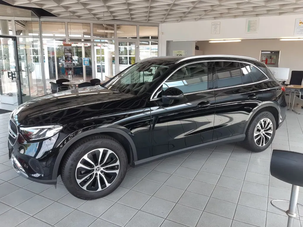 Mercedes-Benz GLC 220