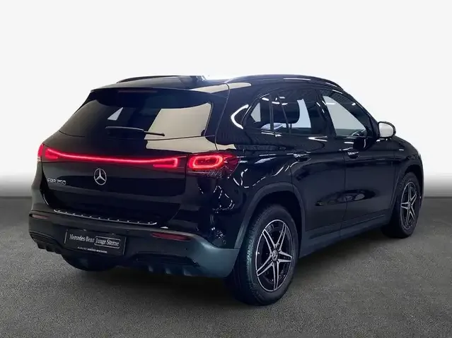 Mercedes-Benz EQA 250