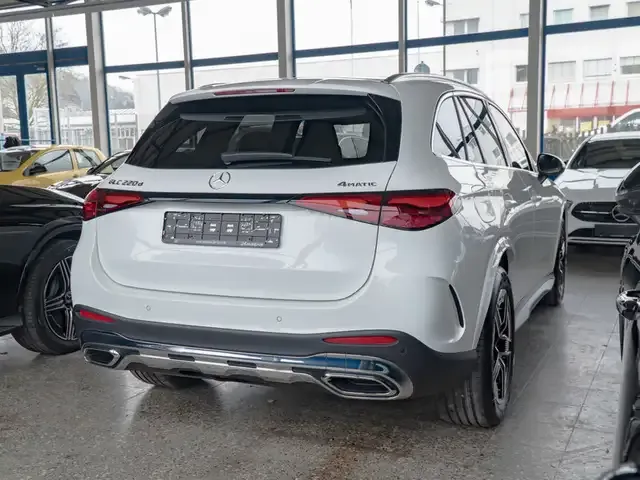 Mercedes-Benz GLC 220