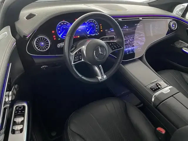 Mercedes-Benz EQE 300