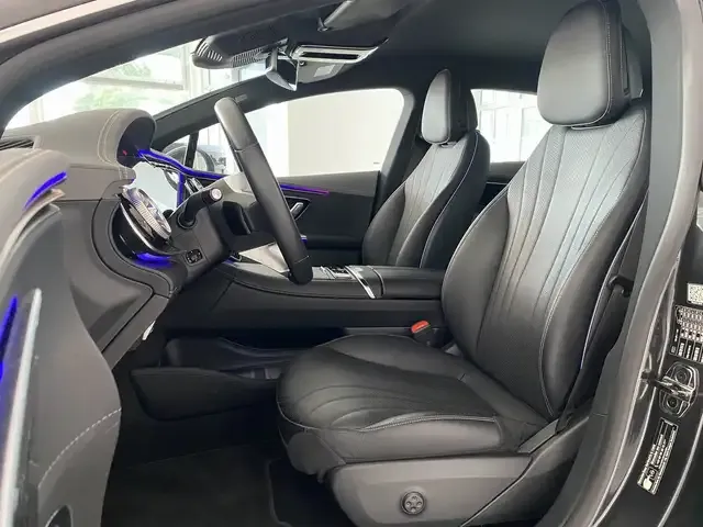 Mercedes-Benz EQE 300