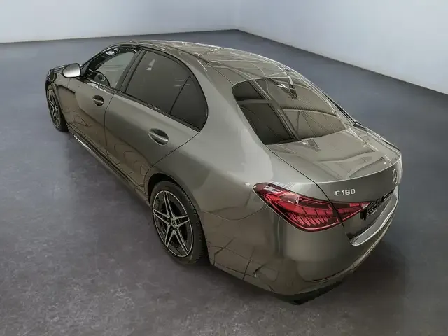 Mercedes-Benz C 180