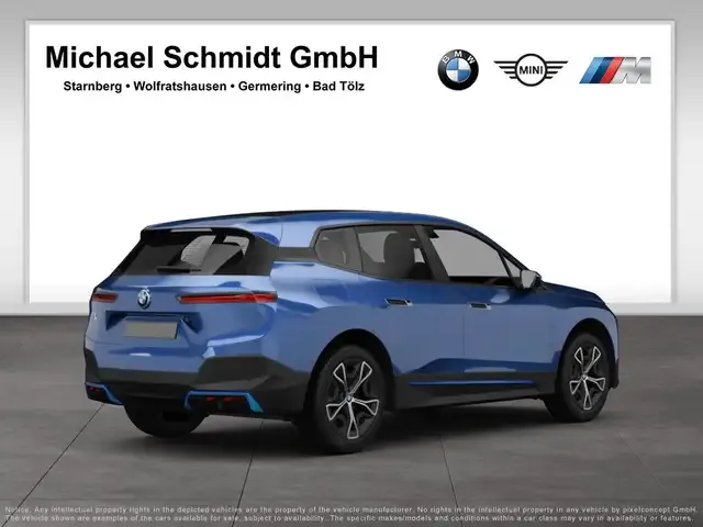 BMW iX