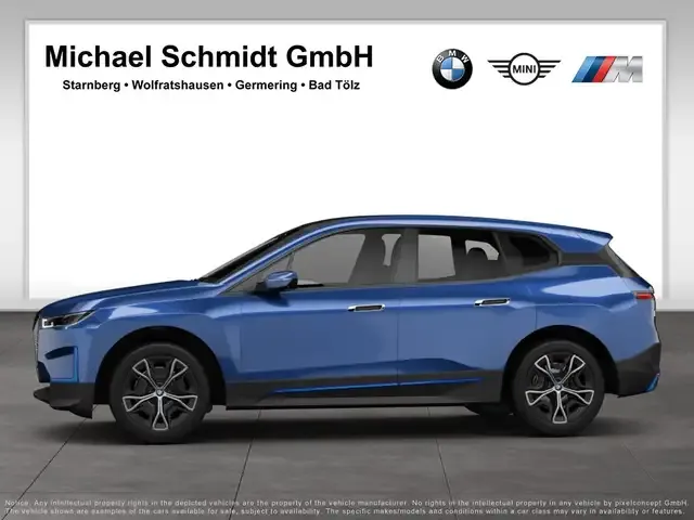 BMW iX