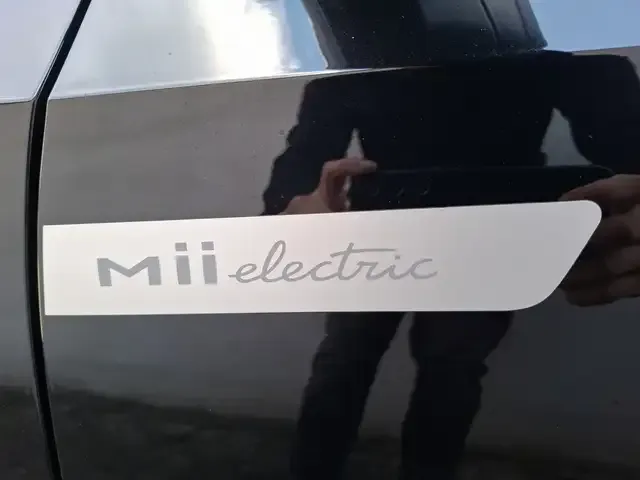 SEAT Mii