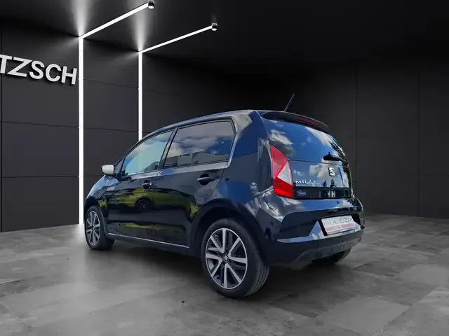 SEAT Mii