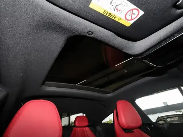 Mercedes-Benz CLE 300