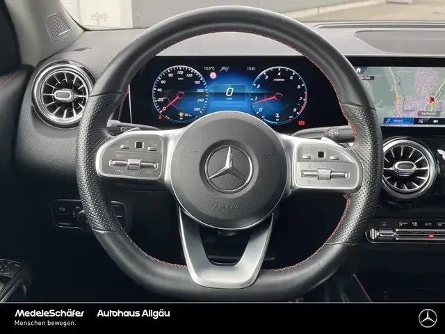 Mercedes-Benz GLB 35 AMG