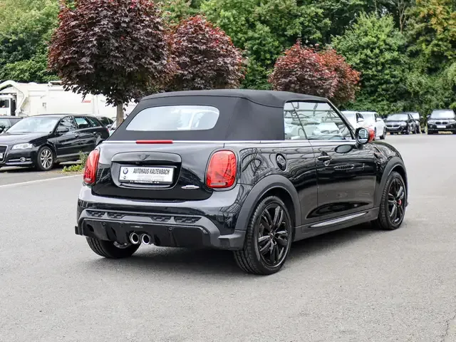 MINI John Cooper Works Cabrio