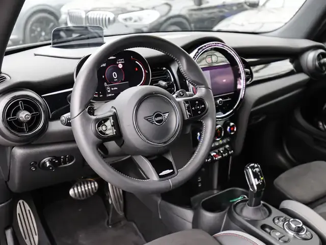 MINI John Cooper Works Cabrio
