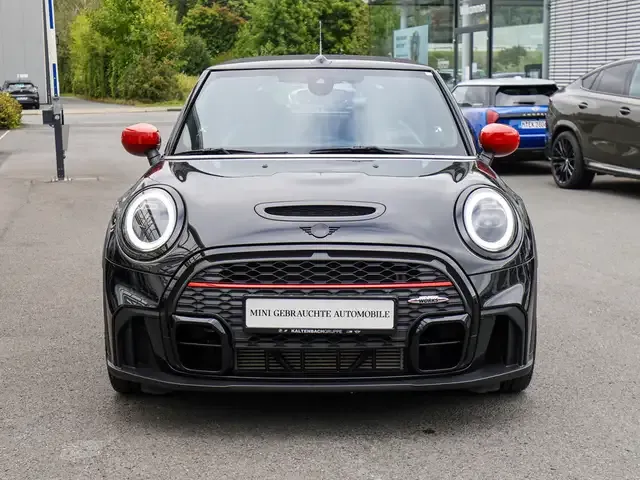 MINI John Cooper Works Cabrio