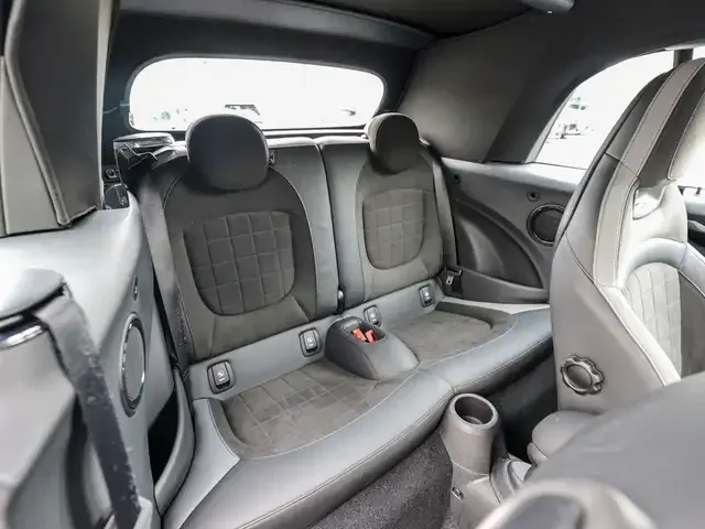MINI John Cooper Works Cabrio