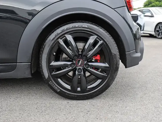 MINI John Cooper Works Cabrio