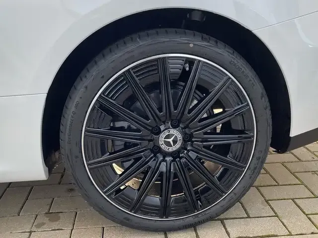 Mercedes-Benz CLE 200