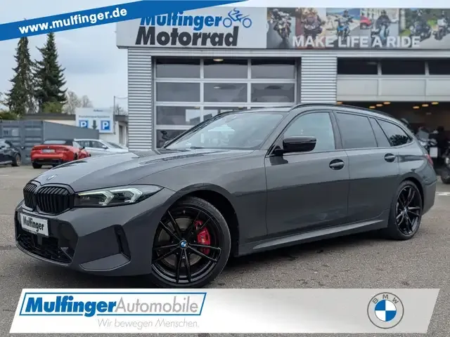 BMW 330