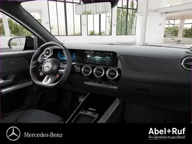 Mercedes-Benz GLA 45 AMG