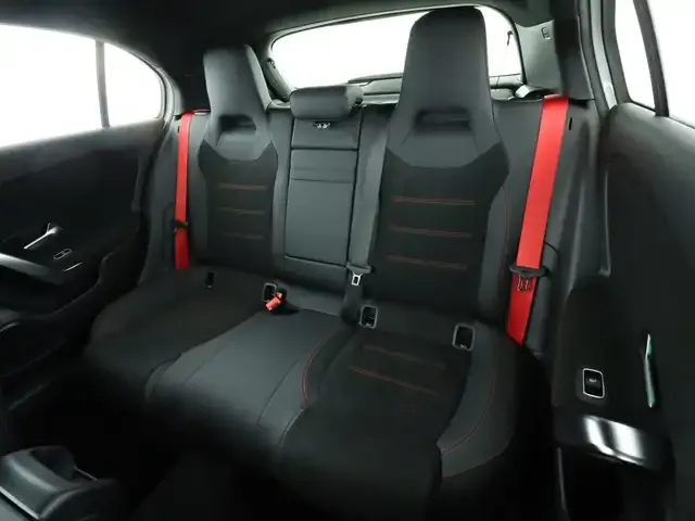 Mercedes-Benz A 35 AMG