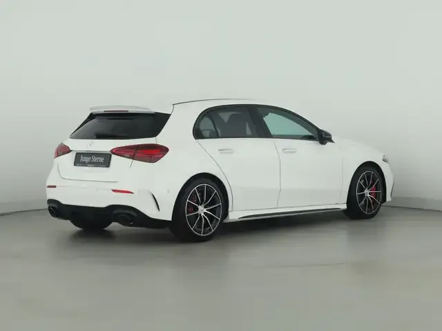 Mercedes-Benz A 35 AMG