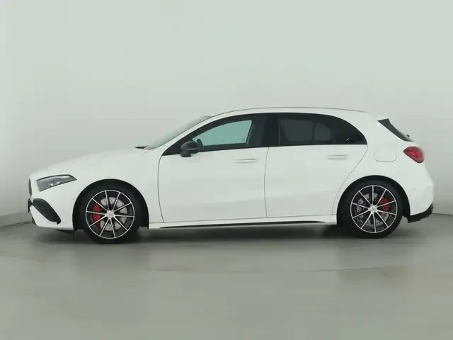 Mercedes-Benz A 35 AMG