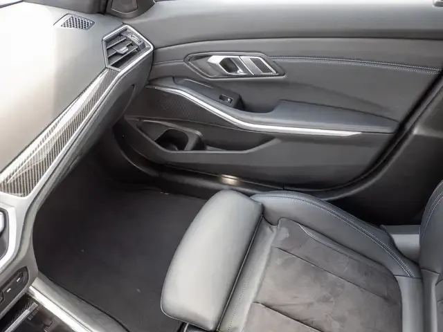BMW 340