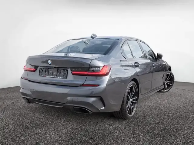 BMW 340