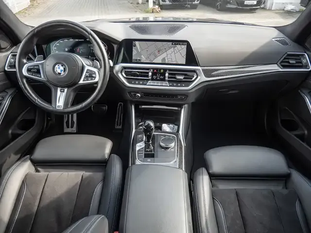BMW 340
