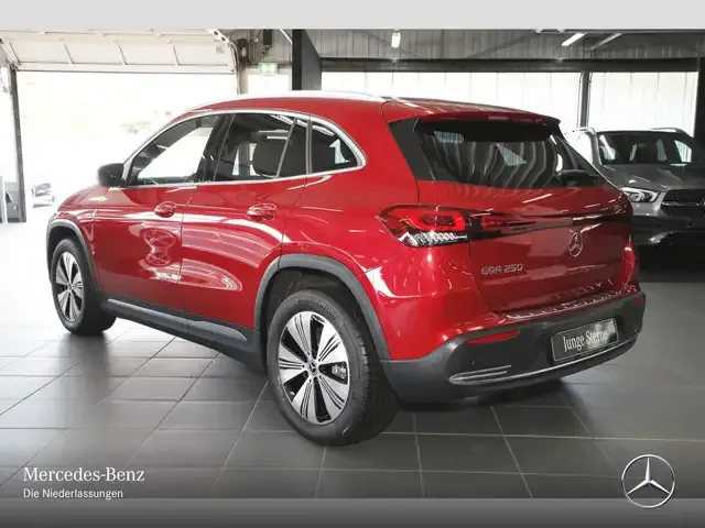 Mercedes-Benz EQA 250