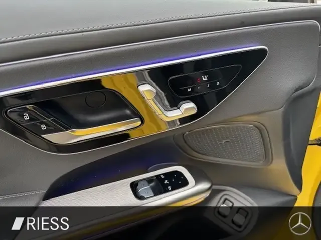 Mercedes-Benz CLE 300