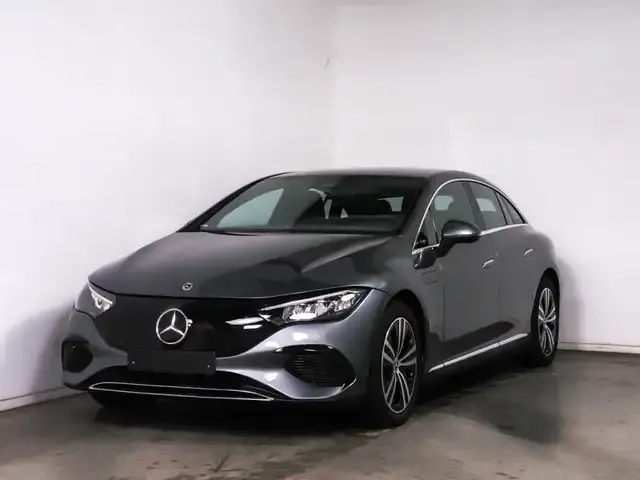 Mercedes-Benz EQE 300