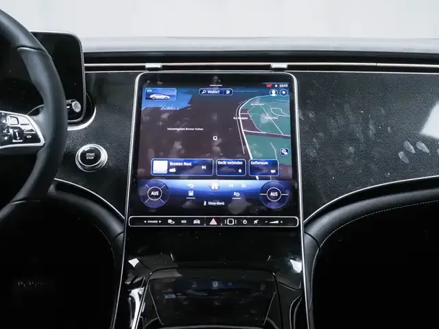 Mercedes-Benz EQE 300