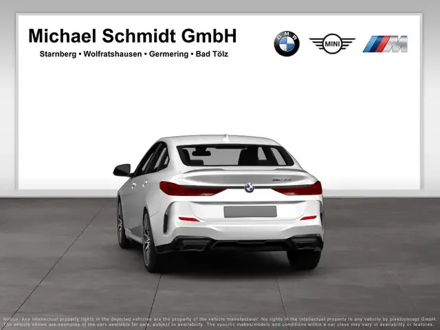 BMW 235