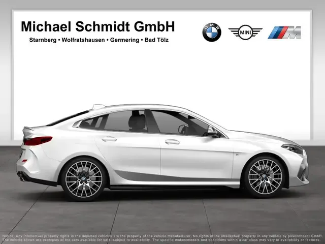 BMW 235