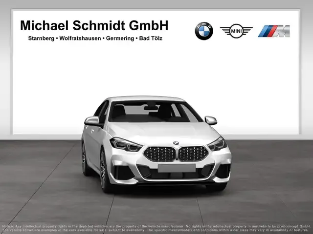 BMW 235