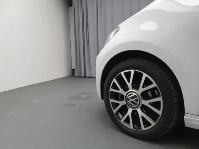 Volkswagen e-up!