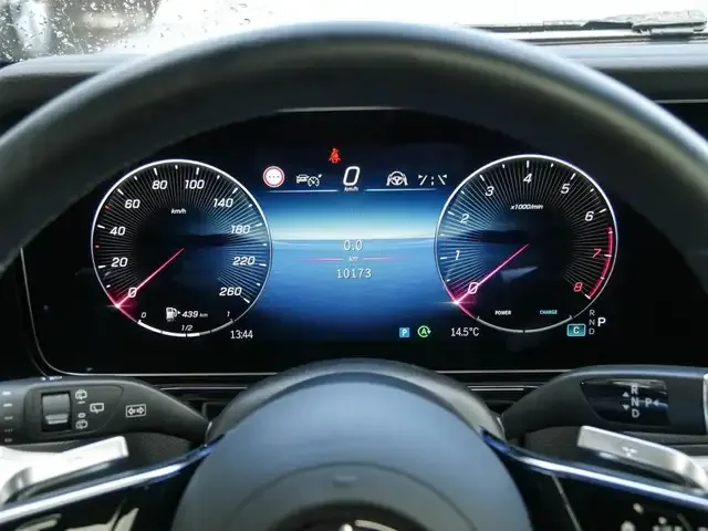 Mercedes-Benz G 500