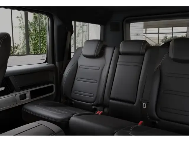 Mercedes-Benz G 500