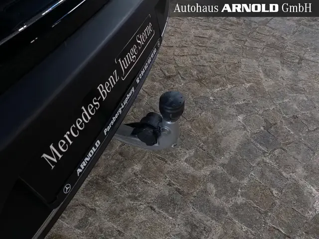 Mercedes-Benz EQB 300