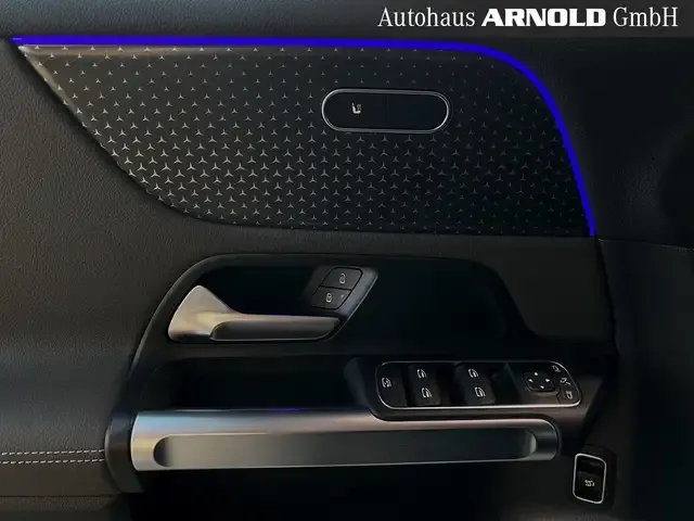 Mercedes-Benz EQB 300