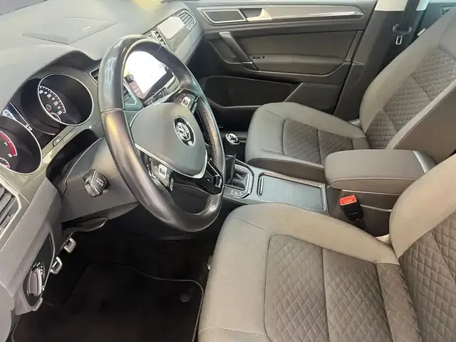Volkswagen Golf Sportsvan