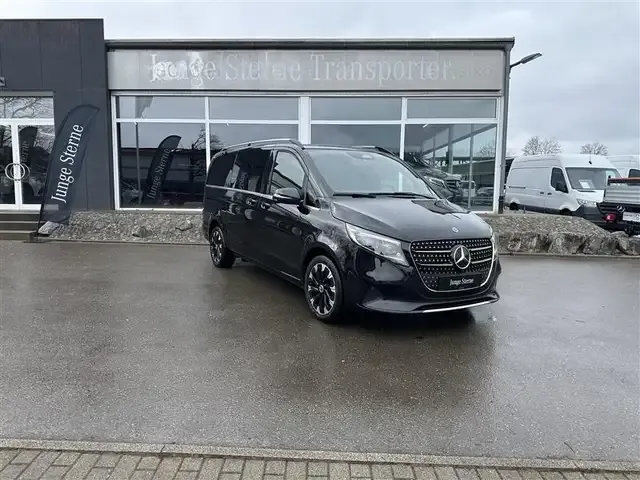Mercedes-Benz V 250