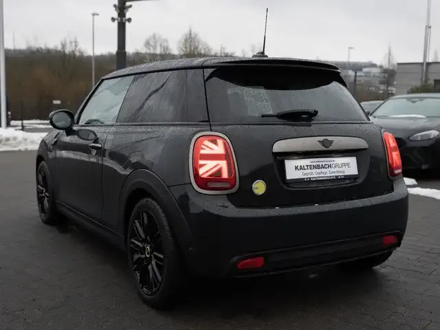 MINI Cooper SE