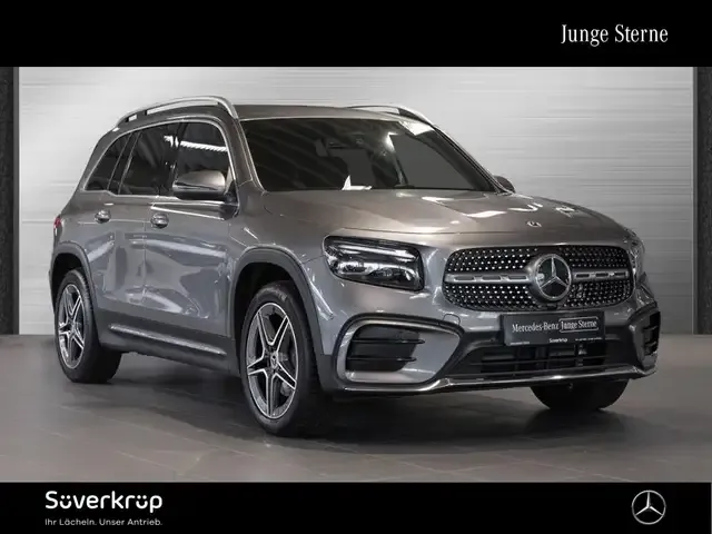 Mercedes-Benz GLB 200