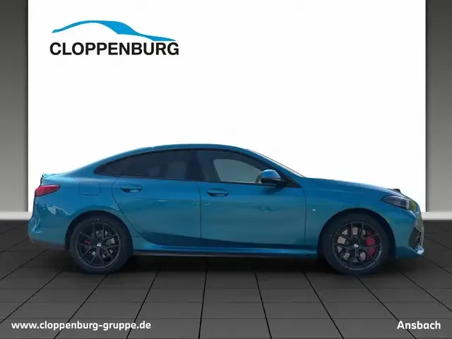 BMW 220