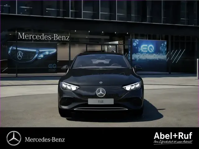 Mercedes-Benz EQE 350