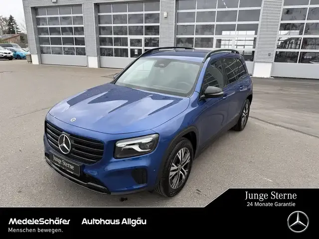 Mercedes-Benz GLB 250