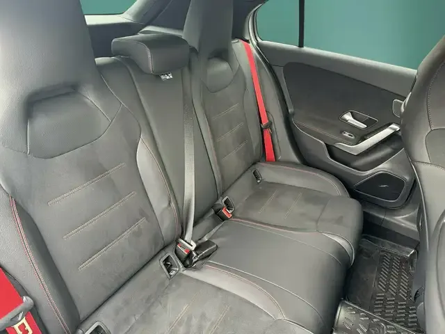 Mercedes-Benz A 35 AMG