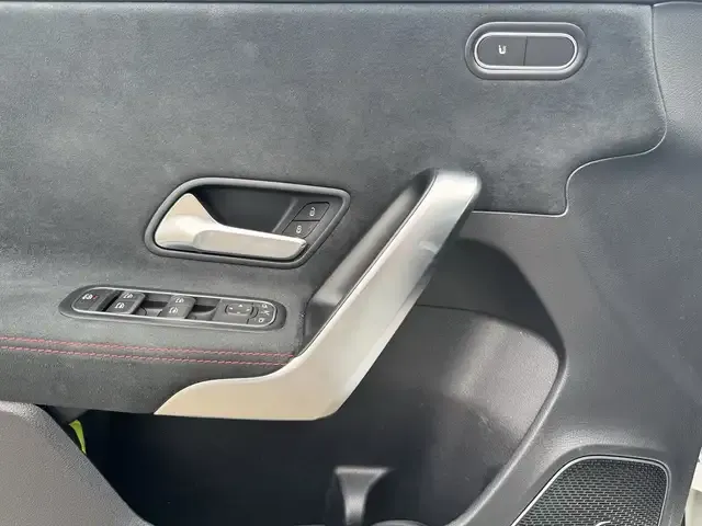 Mercedes-Benz A 35 AMG
