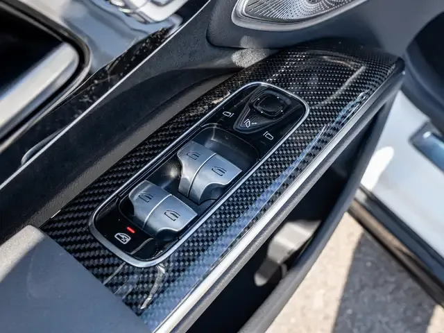 Mercedes-Benz Sonstiges