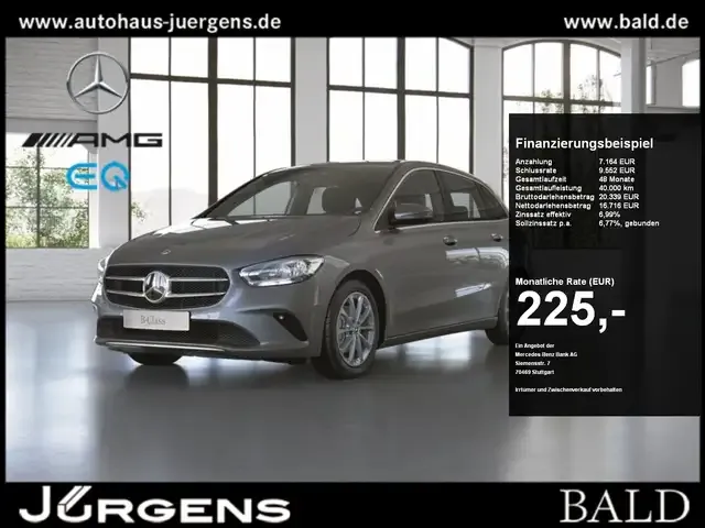 Mercedes-Benz B 180